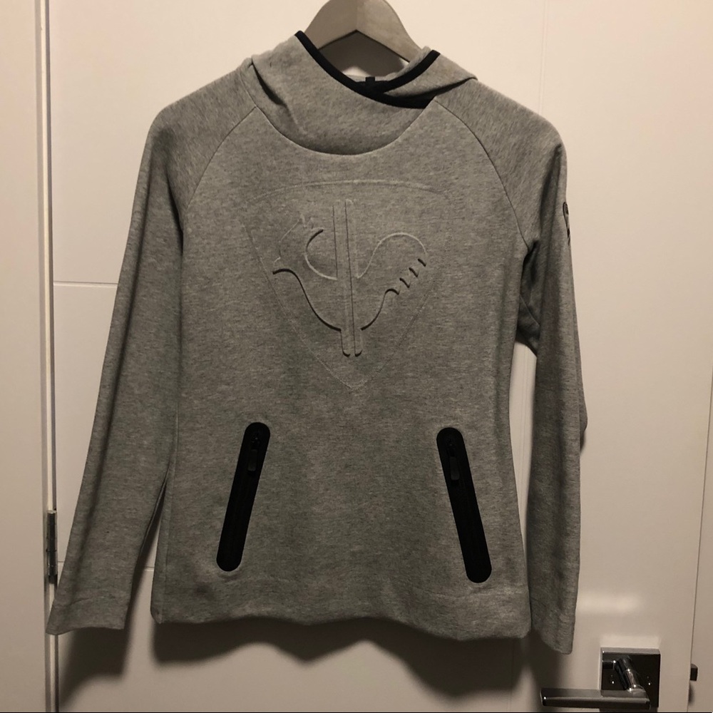 Sport sweater